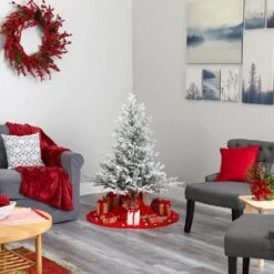 4 Ft. Pre-Lit Flocked Fraser Fir Artificial Christmas Tree With 300 Warm White Lights -Holiday Glow Store nearly natural pre lit christmas trees t1867 fa 1000